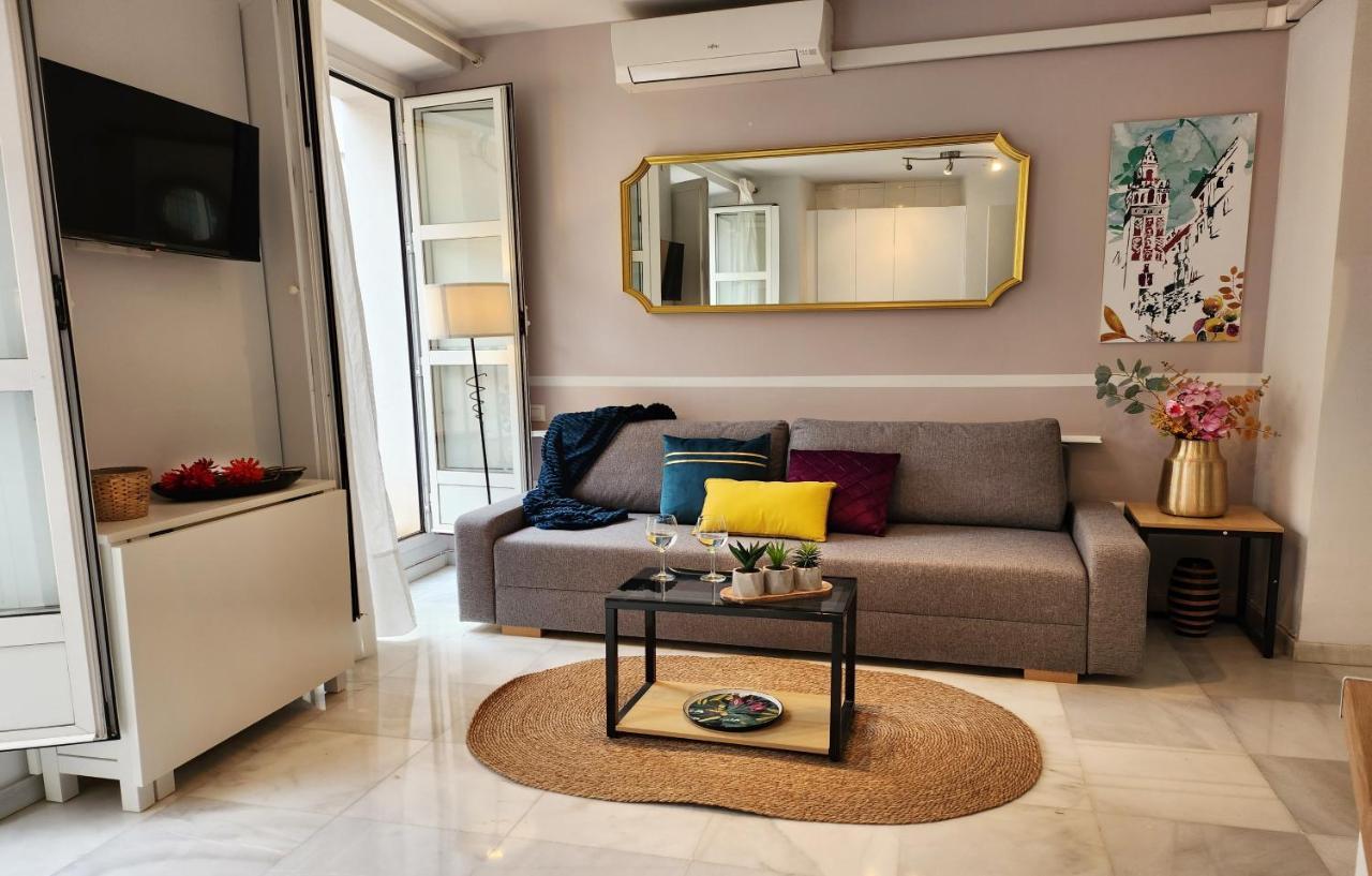 Lovely Center Apartments - Balcony Lux Sol Sevilla Eksteriør bilde